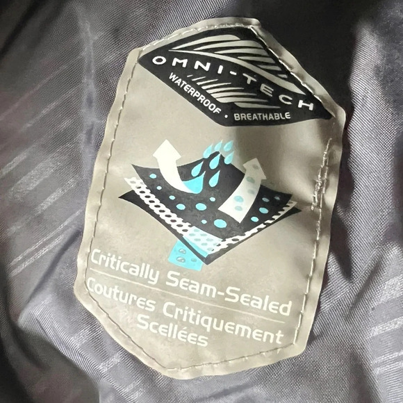 Columbia Omni-Tech Zig-Zag Winter Jacket - Medium - Picture 12 of 15